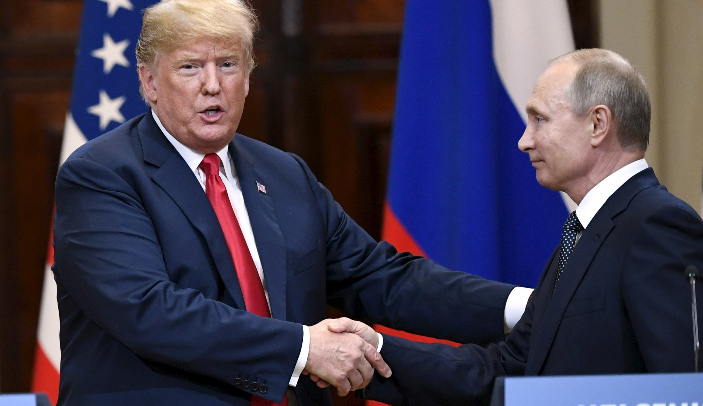 Sarah Sanders: Discussions are underway to bring Putin to Washington this fall