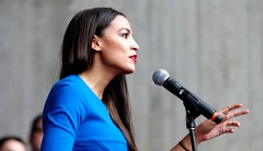 Alexandria Ocasio-Cortez smears the press