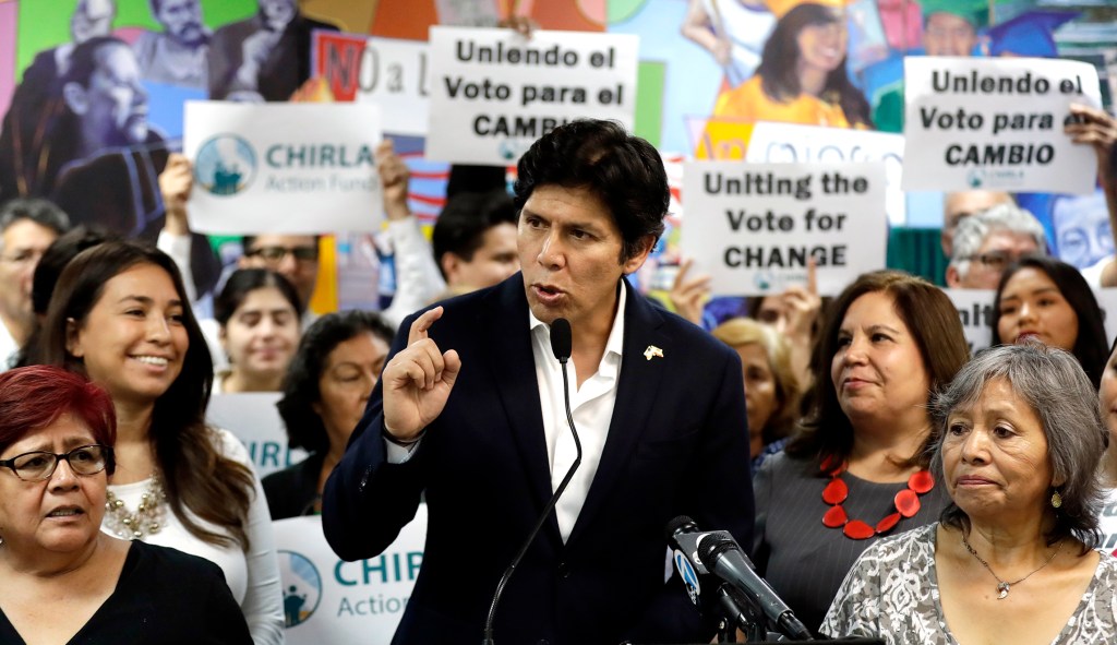 Hey, California Republicans: Why not vote for Kevin de Leon?