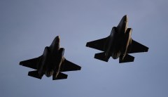 Pentagon must reject absurd F-35 performance-based logistics contract