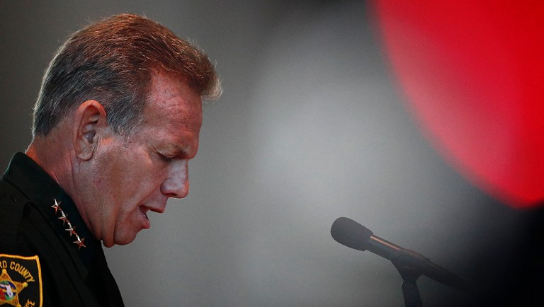 Broward Sheriff Scott Israel speaks before the state commission.