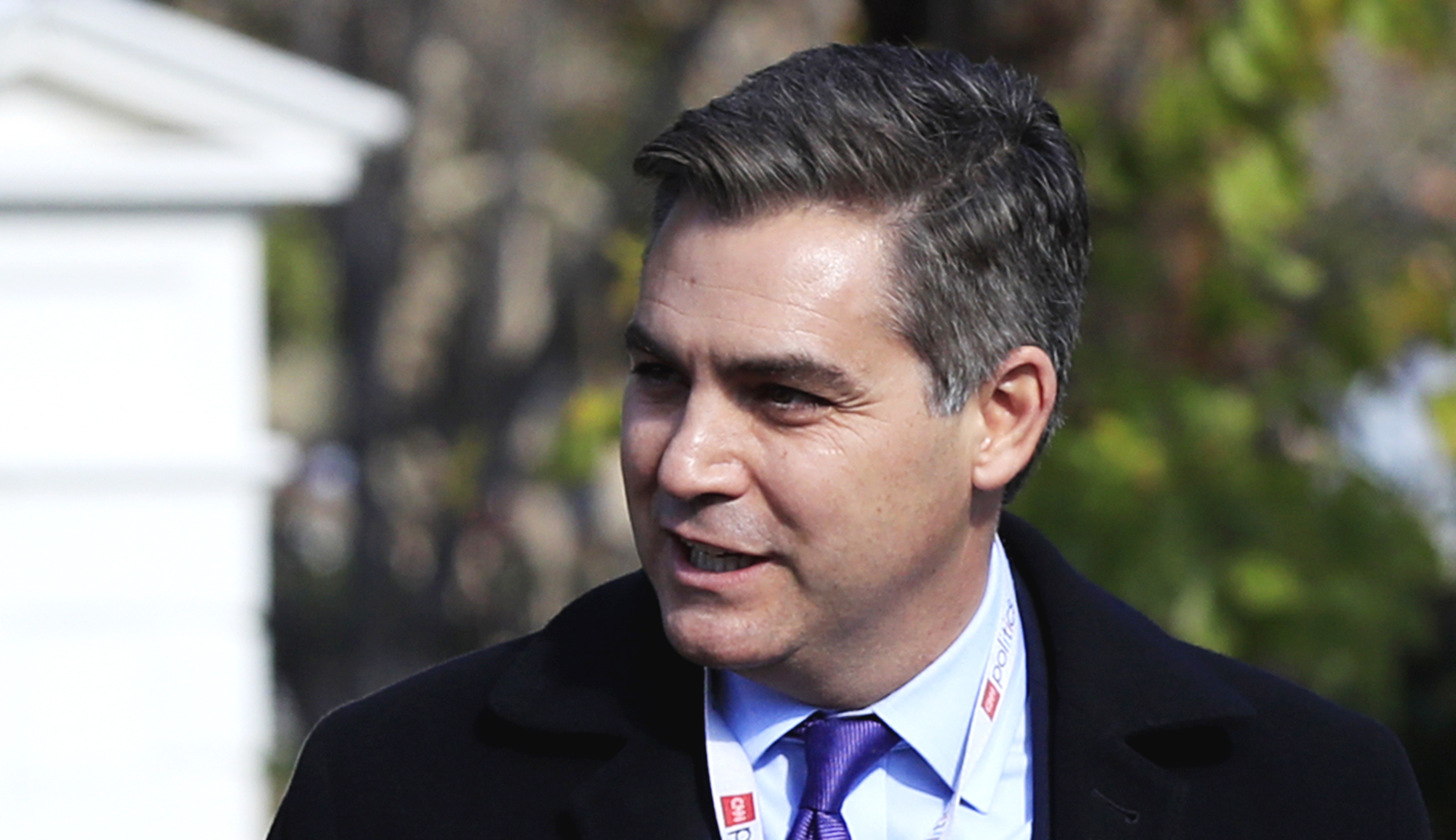 Jim Acosta shows ‘walls work’ at border, GOP politicians tease