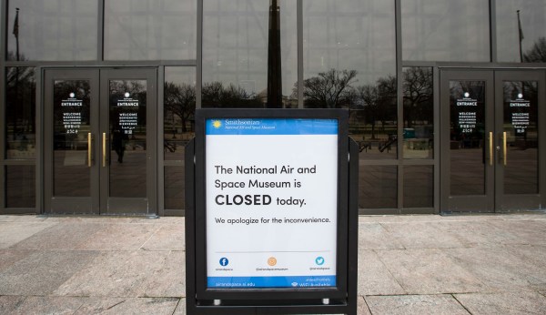 Federal contractors are hardest hit by shutdown because they won’t get back pay