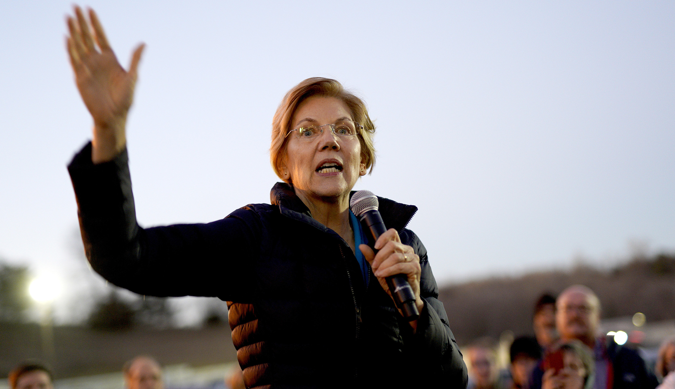 Elizabeth Warren calls for free college, sweeping student loan forgiveness program