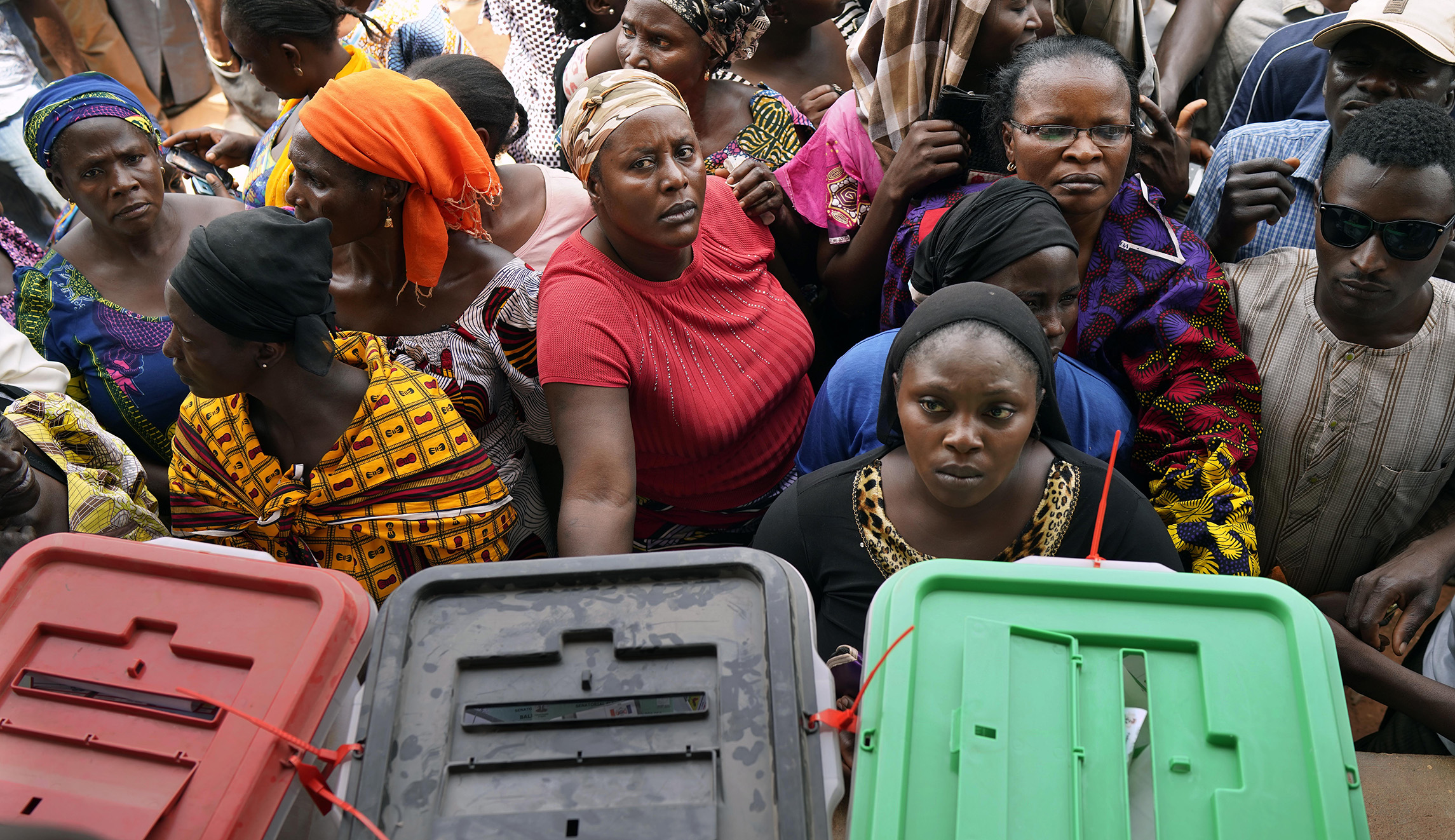 Explosions, delays mark Nigeria's presidential election