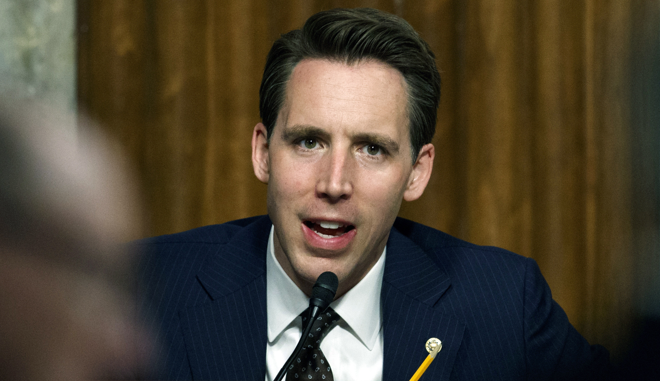Josh Hawley’s idiotic crusade against Snapchat streaks