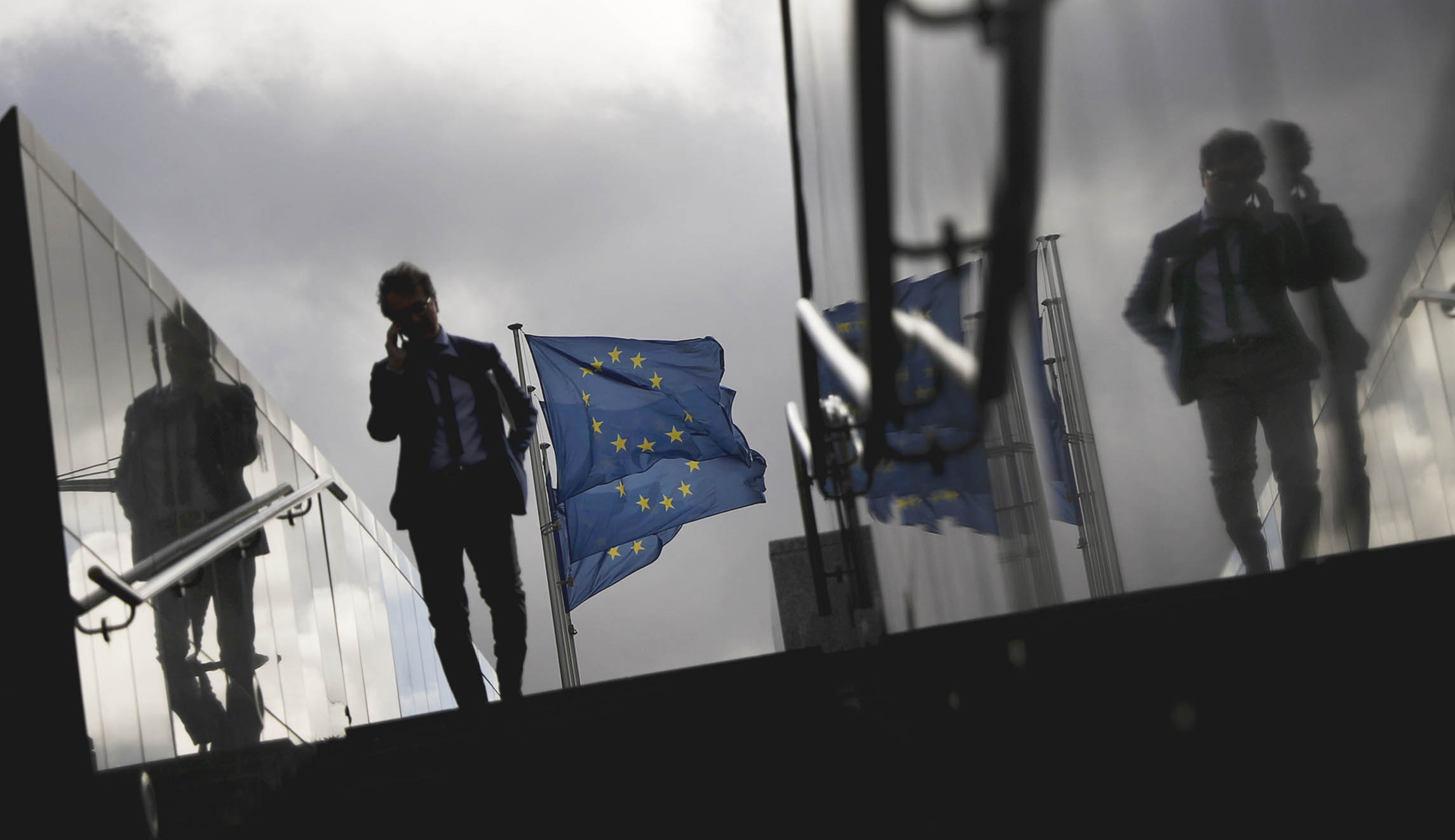 EU Parliament divided on goals for trade talks with US