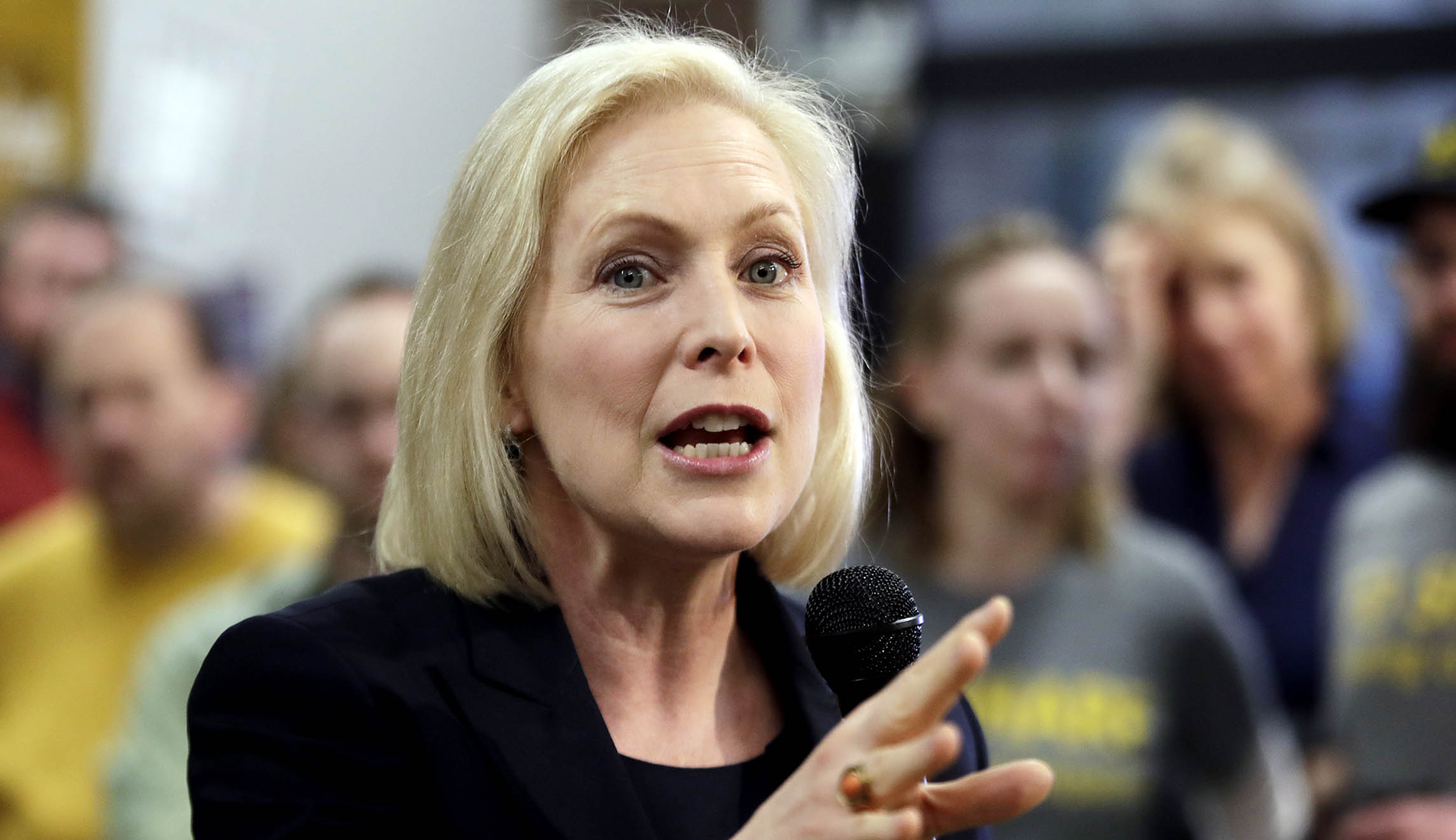 Gillibrand in 2018 paid 13.4 percent in federal taxes on $218K of earned income