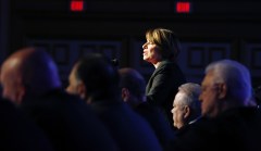 ‘This is a fight, it’s not a dance’: Democrats urge Klobuchar to repeat tough talk at debate