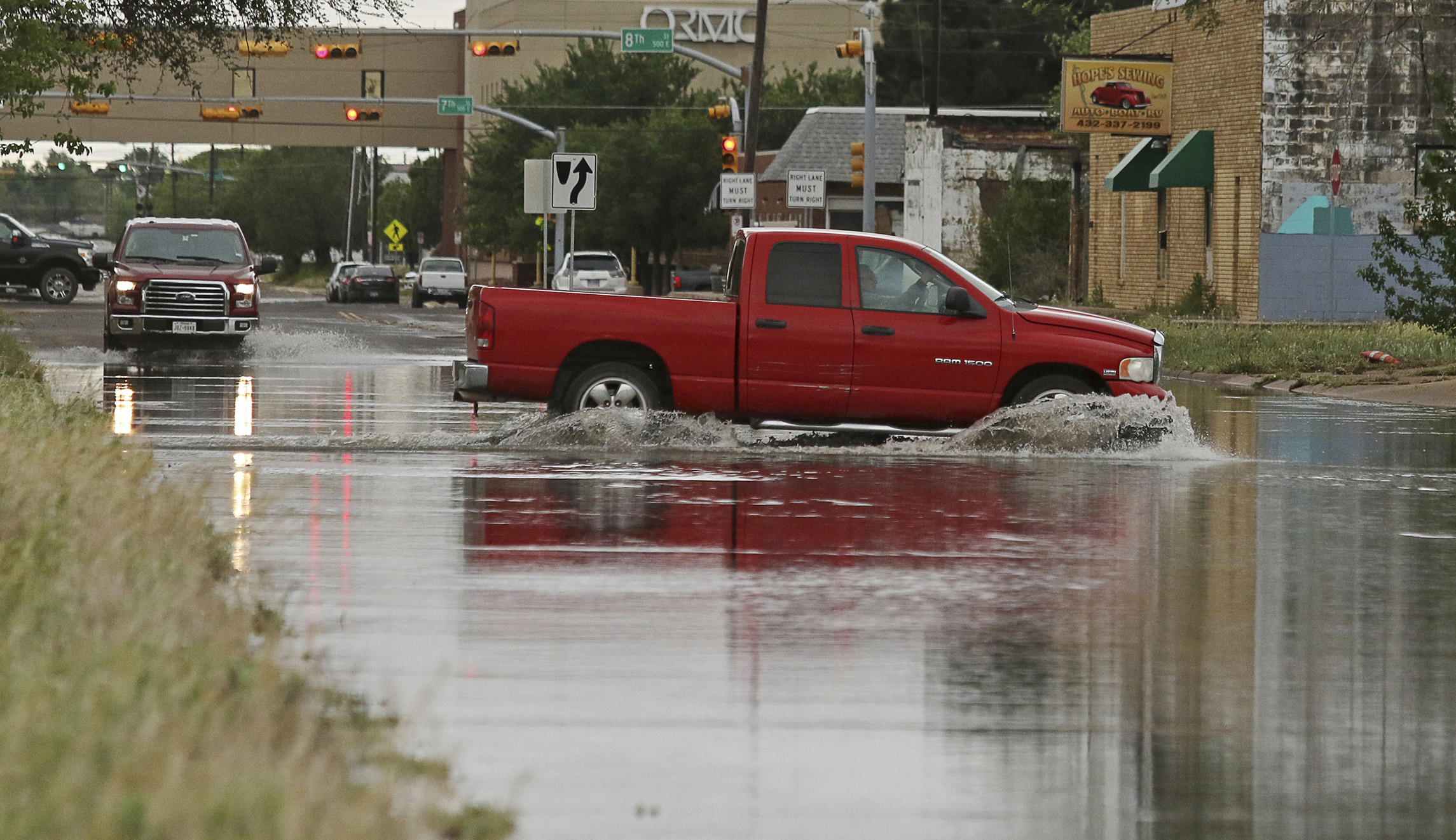Twister hits Texas community; about a dozen hurt