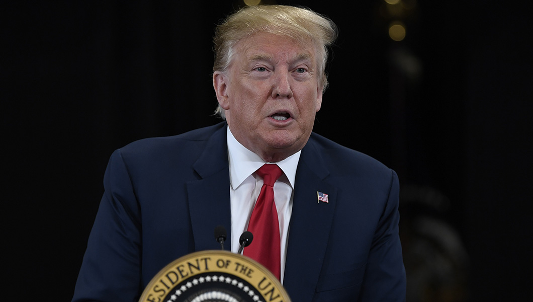Trump says GOP ‘can retake the House’ by addressing asylum ‘con job’