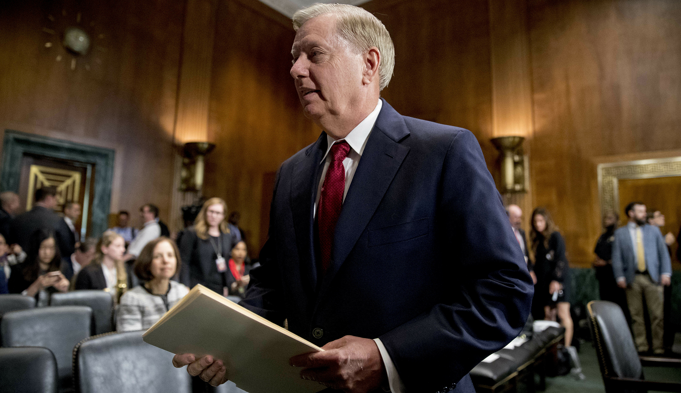 Graham invites Mueller to testify about testy phone call with Barr