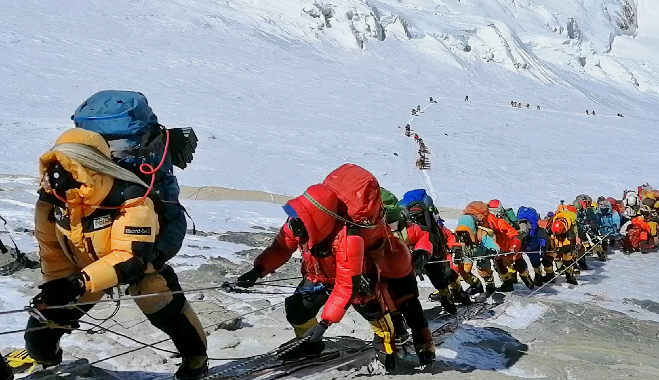 Everest: The mountain of heroes is becoming the monument to fools