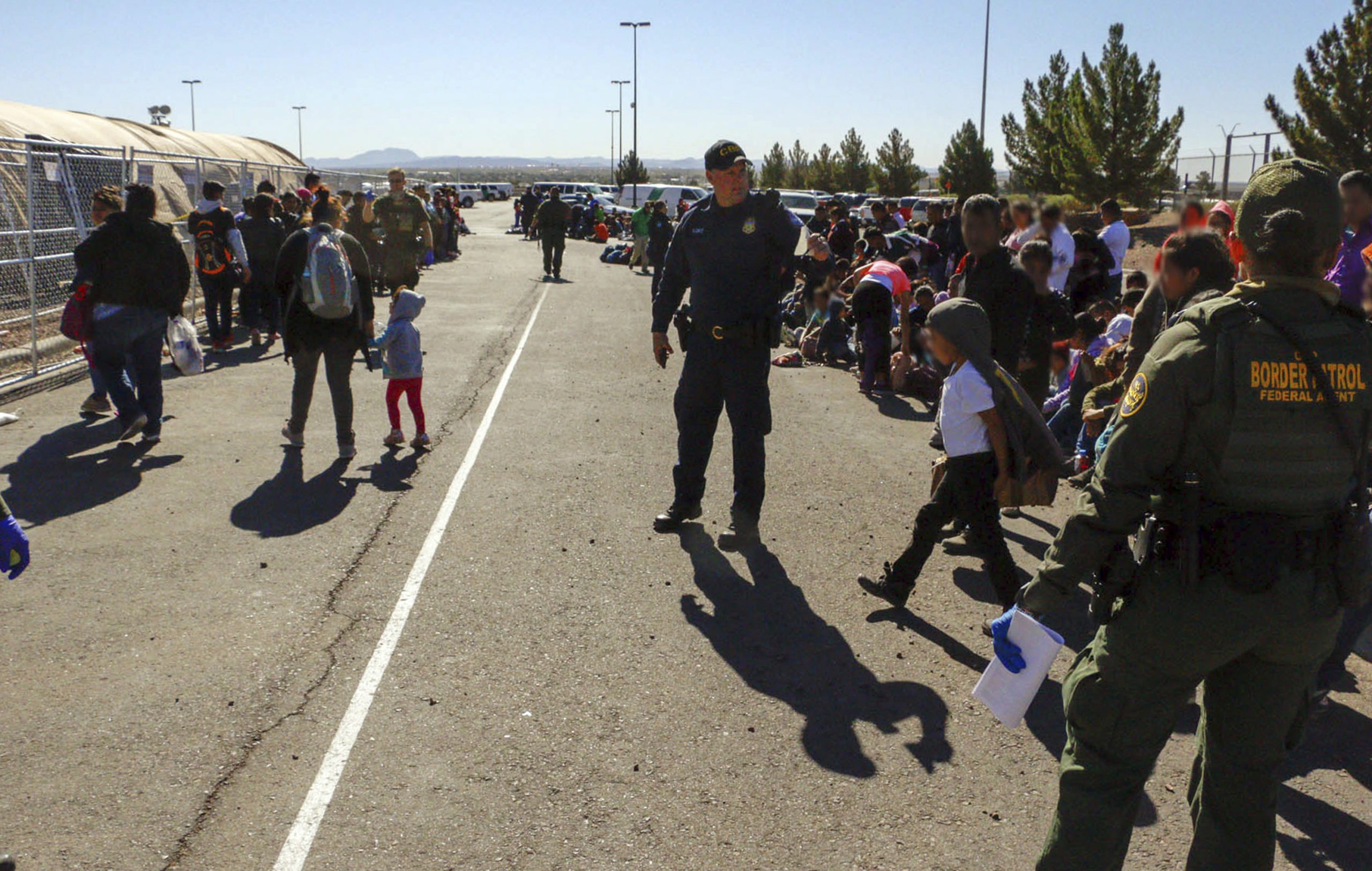 Border Patrol email: Plan to mass release illegal border crossers from crowded facilities