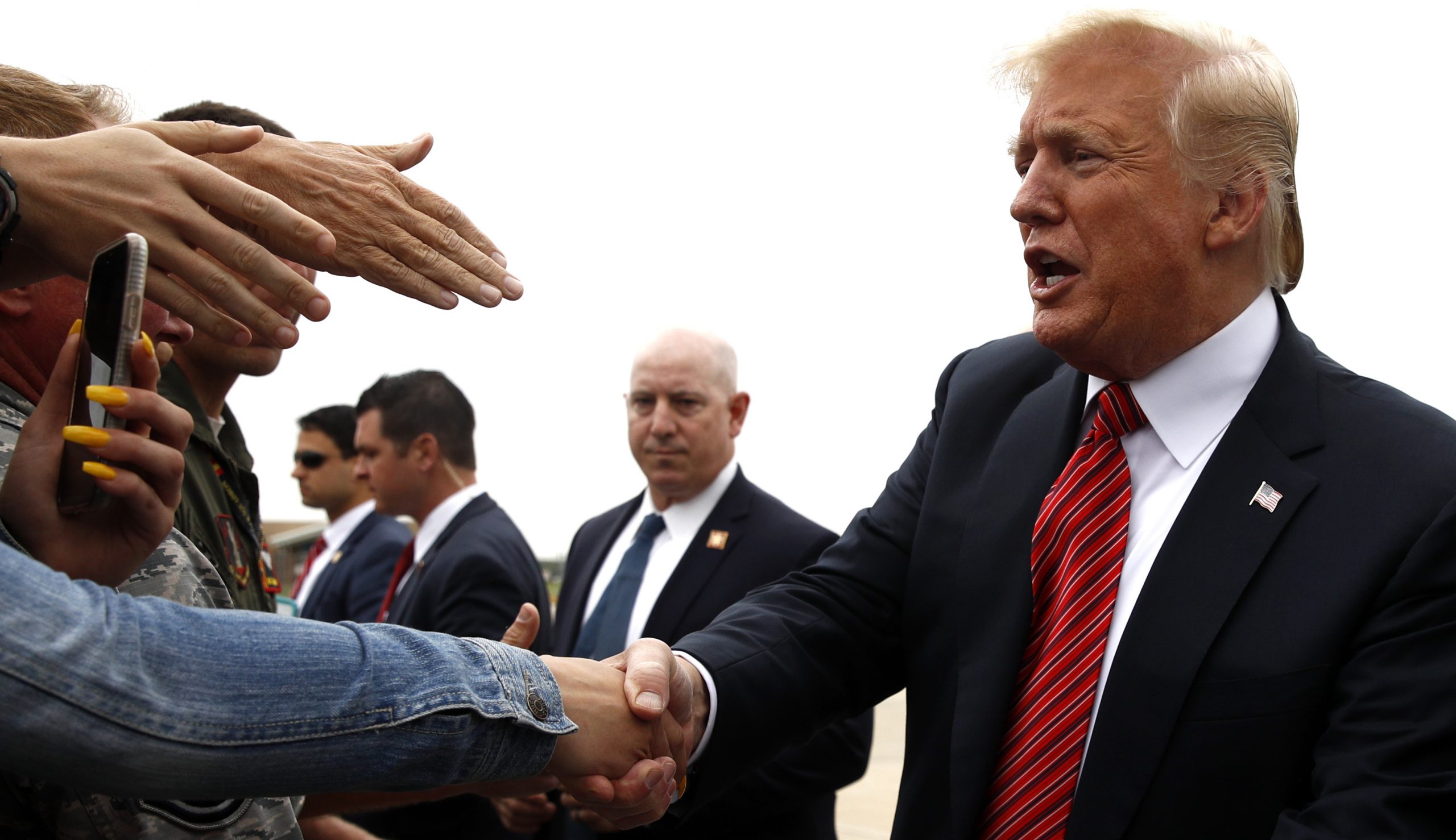 Trump asserts executive privilege over material sought in census 2020 citizenship decision