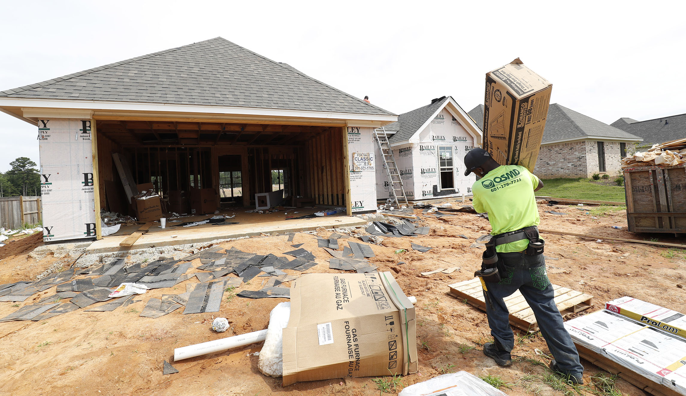Hammer time: US construction index at record high, more work than workers