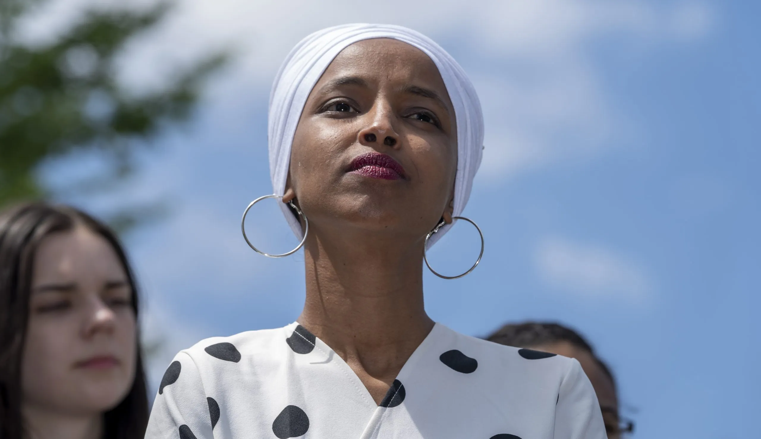 Omar: ‘I don’t know’ if there’s a Democrat that can beat Trump ‘yet’