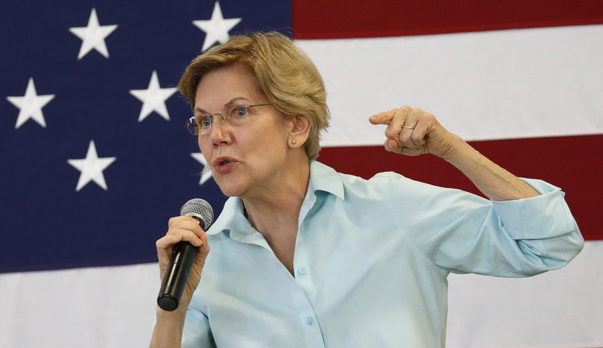 Elizabeth Warren: ‘White supremacist’ Trump ‘responsible’ for rise in extremism