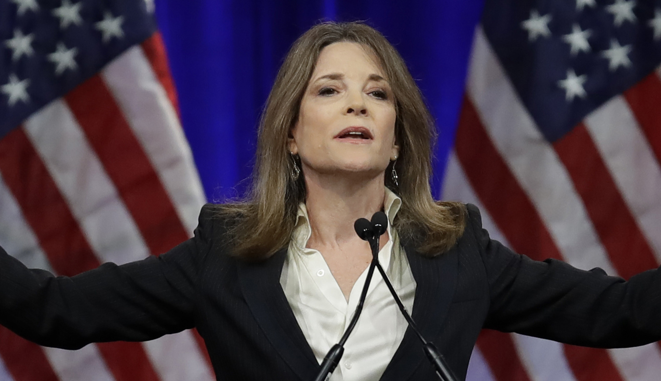 Marianne Williamson deletes tweet urging prayers against Hurricane Dorian
