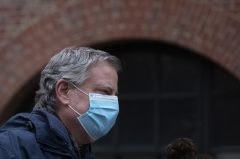 ‘This is selfish behavior’: Man records himself confronting de Blasio for taking walk in park 11 miles from home