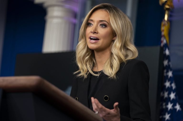 ‘Where are the questions?’: Kayleigh McEnany demands reporters investigate Obama officials over Flynn unmasking