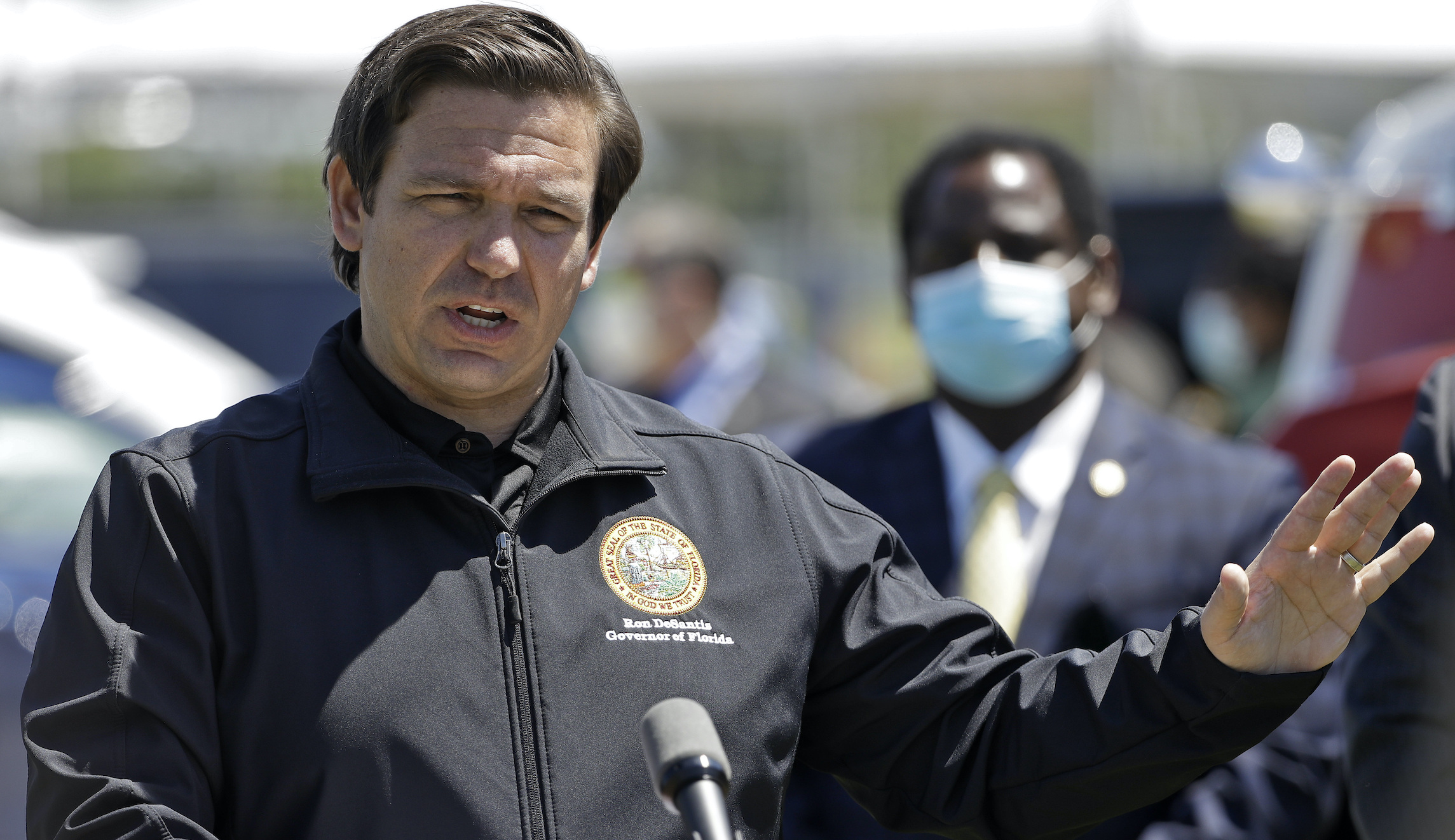 Coronavirus Ron DeSantis - 050