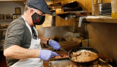 Forecast: Restaurants ‘likely’ stuck with labor and supply chain struggles through 2022