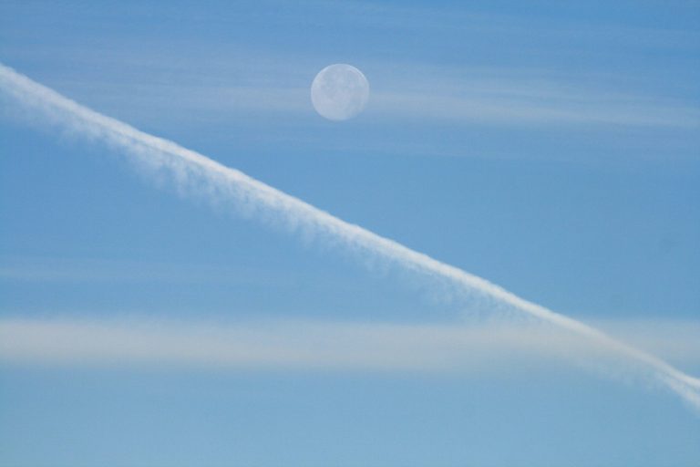 State troopers debunk strange cloud formation in Alaskan sky
