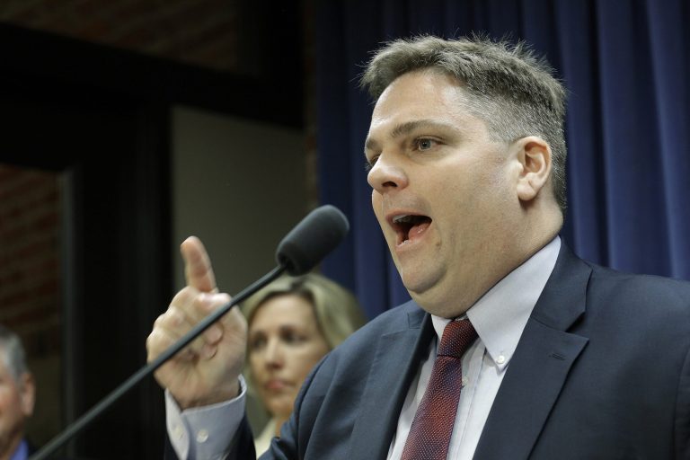 Senator files ethics complaint over Pritzker agency investigating school board member