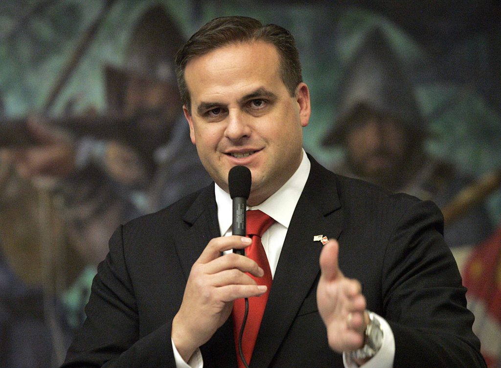 Ex-Florida state senator charged in sham candidate scheme