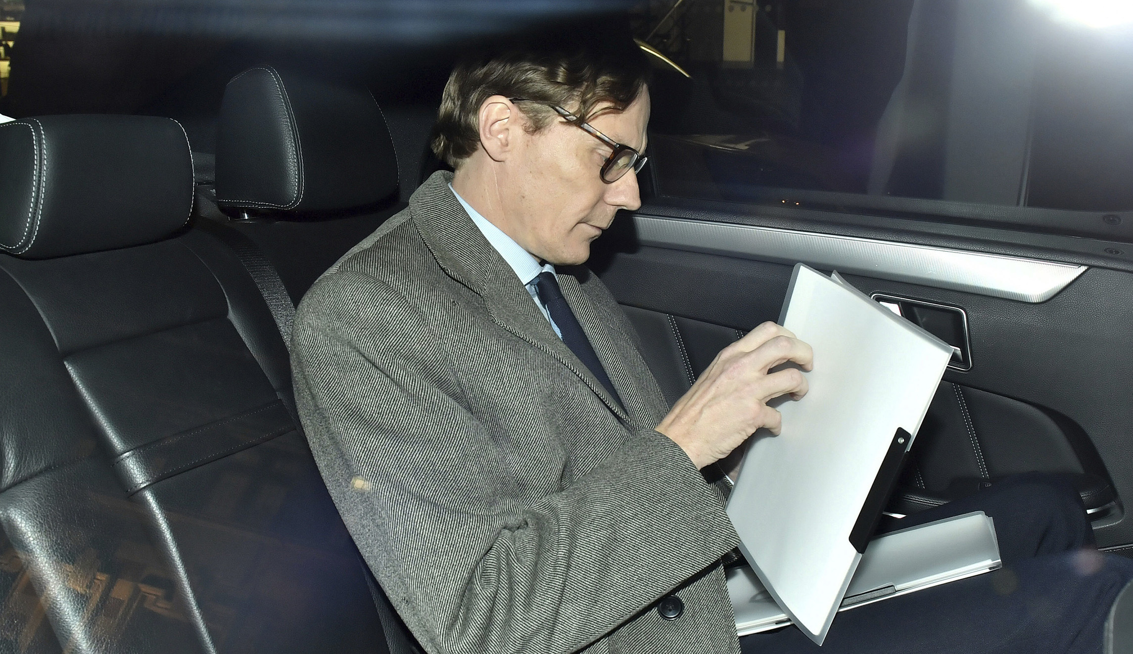 Cambridge Analytica CEO mocked House Intelligence Committee GOP for softball questions
