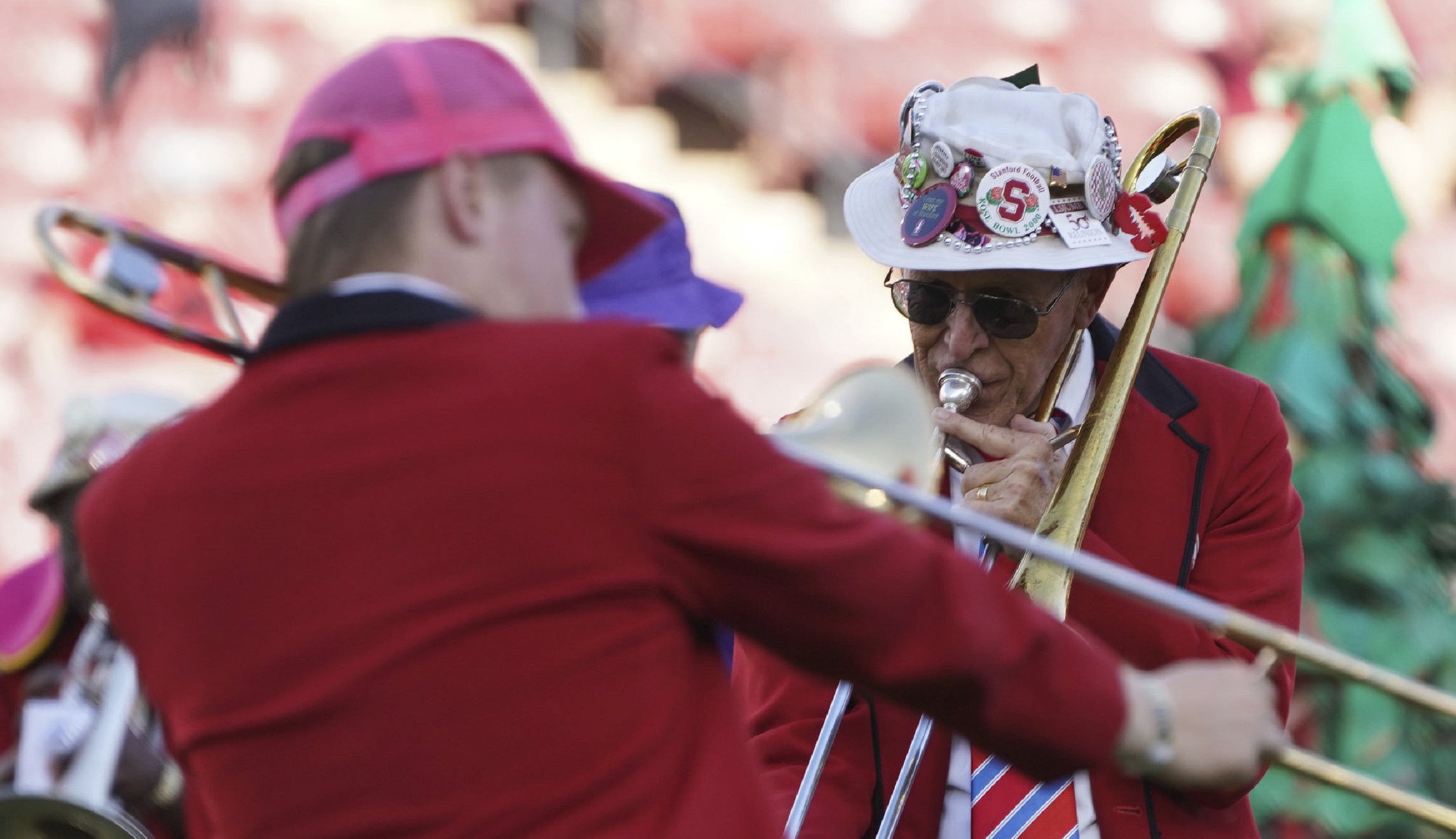 Forty years later, the Stanford band still can’t stop this touchdown