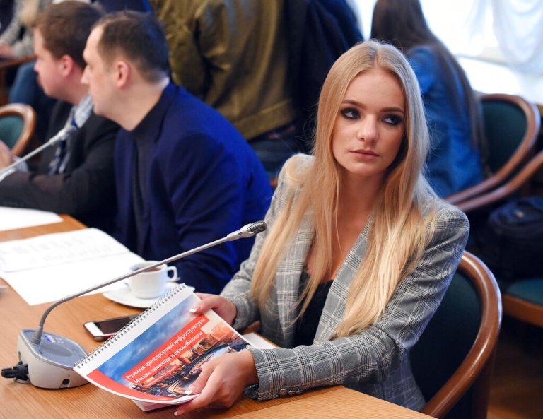 Daughters of Russian oligarchs blast invasion of Ukraine