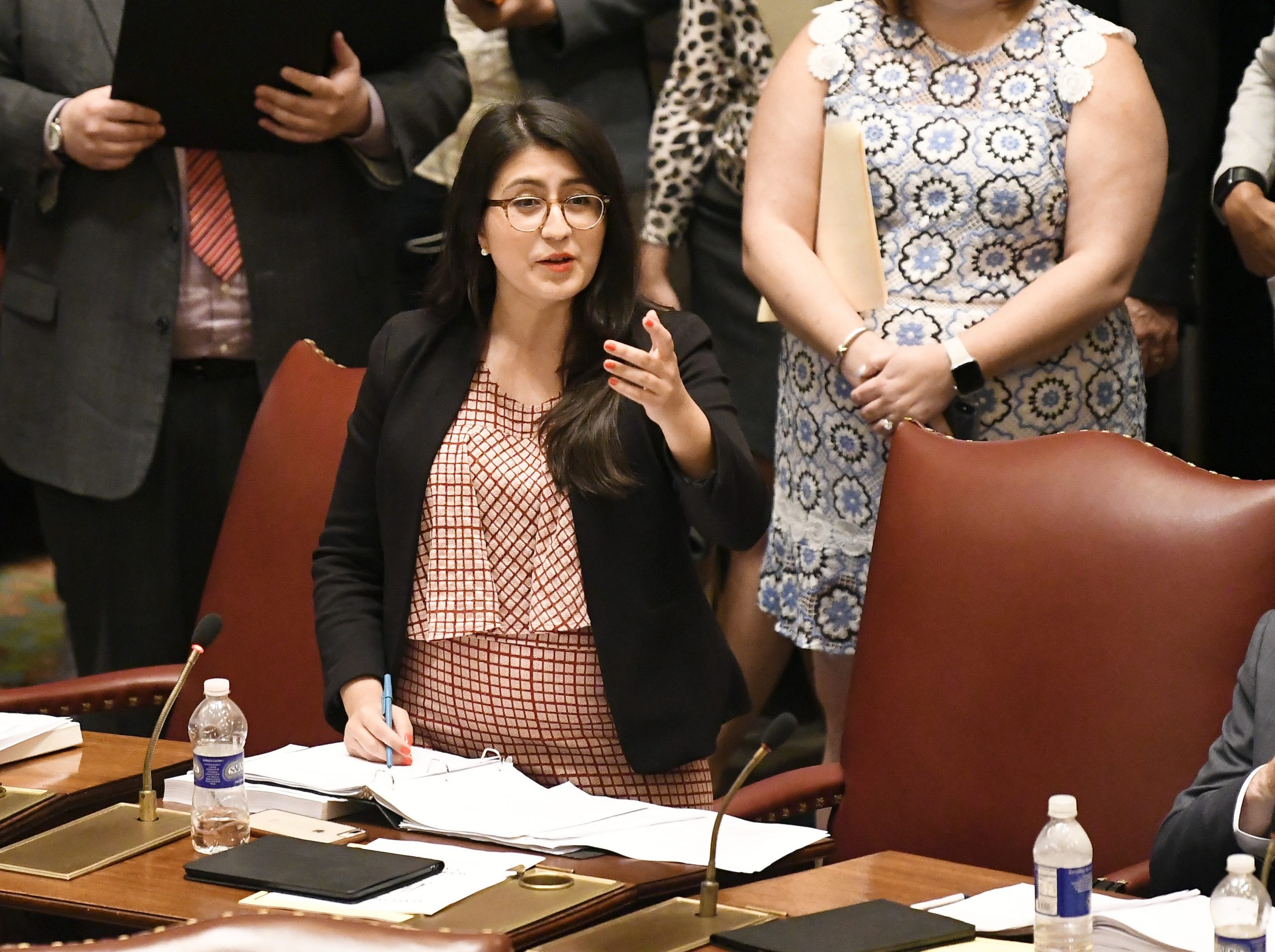 New York offering up to $15K payments for illegal immigrants