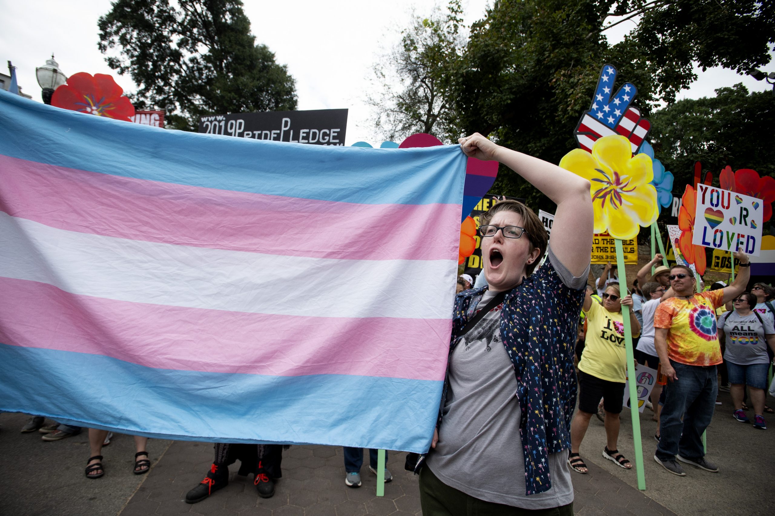 Trans women must sign up for military draft