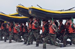 First commanding officer of Seal Team 6 dies on Christmas