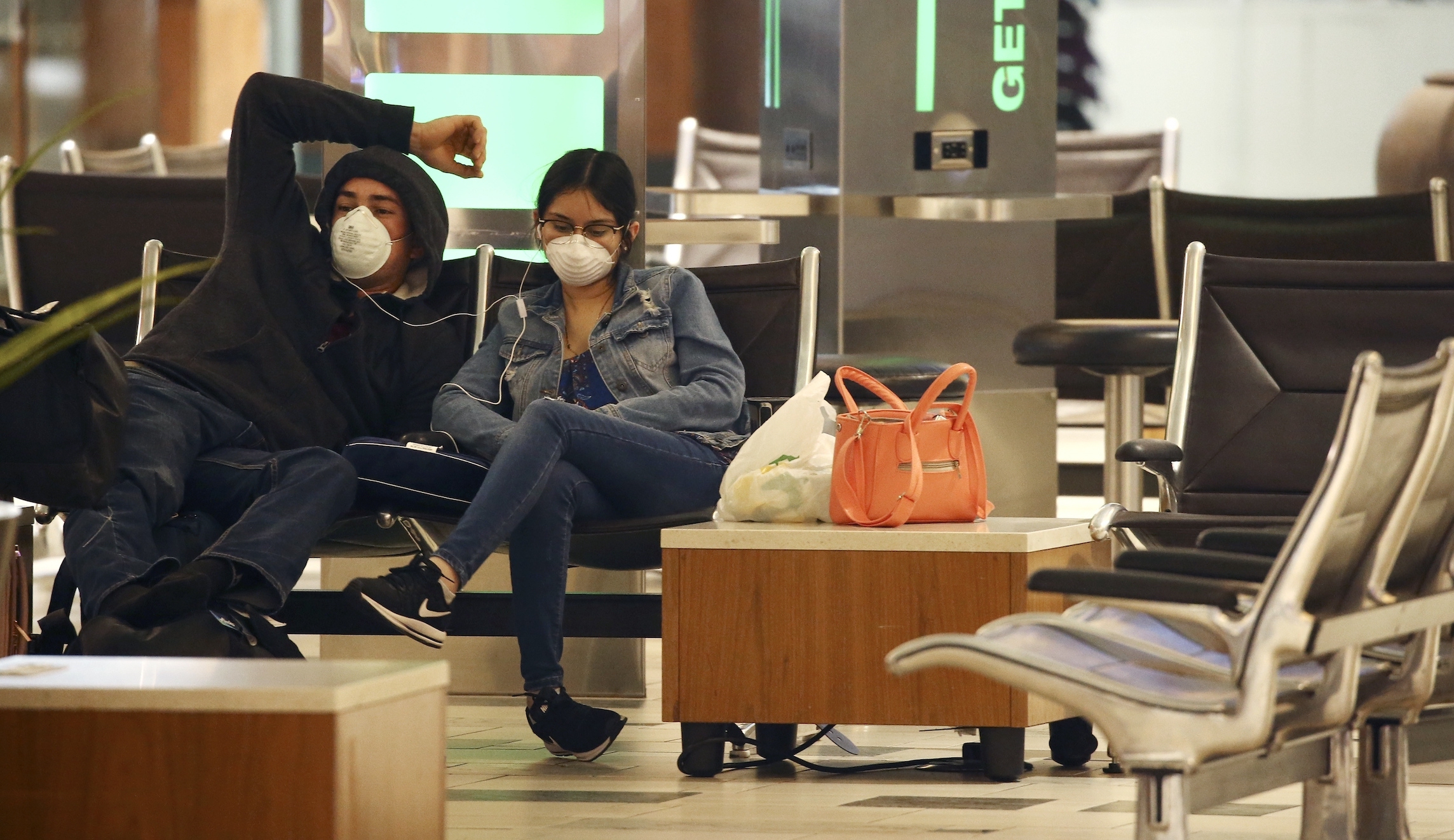 Phoenix Sky Harbor will require masks June 1