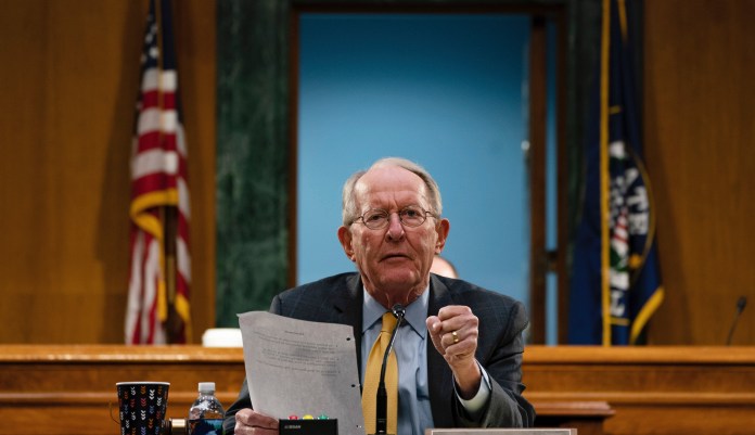 ‘Really flimsy’: GOP senator condemns Trump administration lawsuit to overturn Obamacare