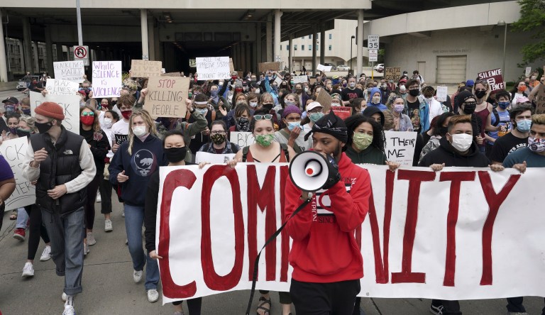 ‘Defund the police’ a new land mine for Biden as Democrats warm to the idea