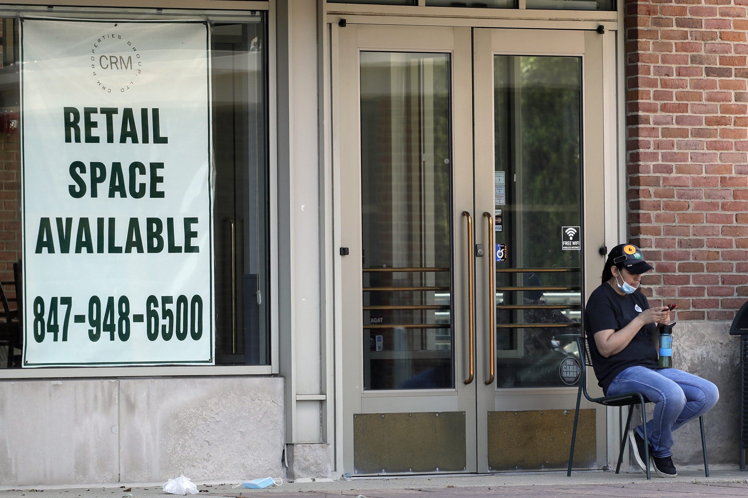 Illinois professors predict slow economic recovery from pandemic