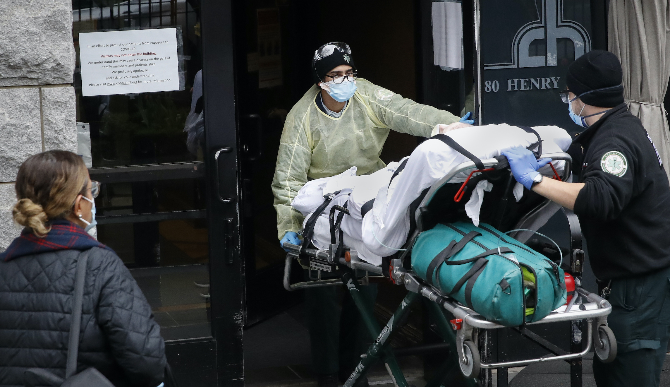 NY lawmaker signs on to lawsuit seeking information from Cuomo administration about nursing home deaths