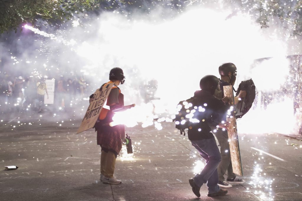 Media continue to pretend Portland riots are ‘mostly peaceful’
