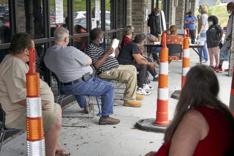 Republican states lead effort to grant jobless benefit boost through Trump executive action