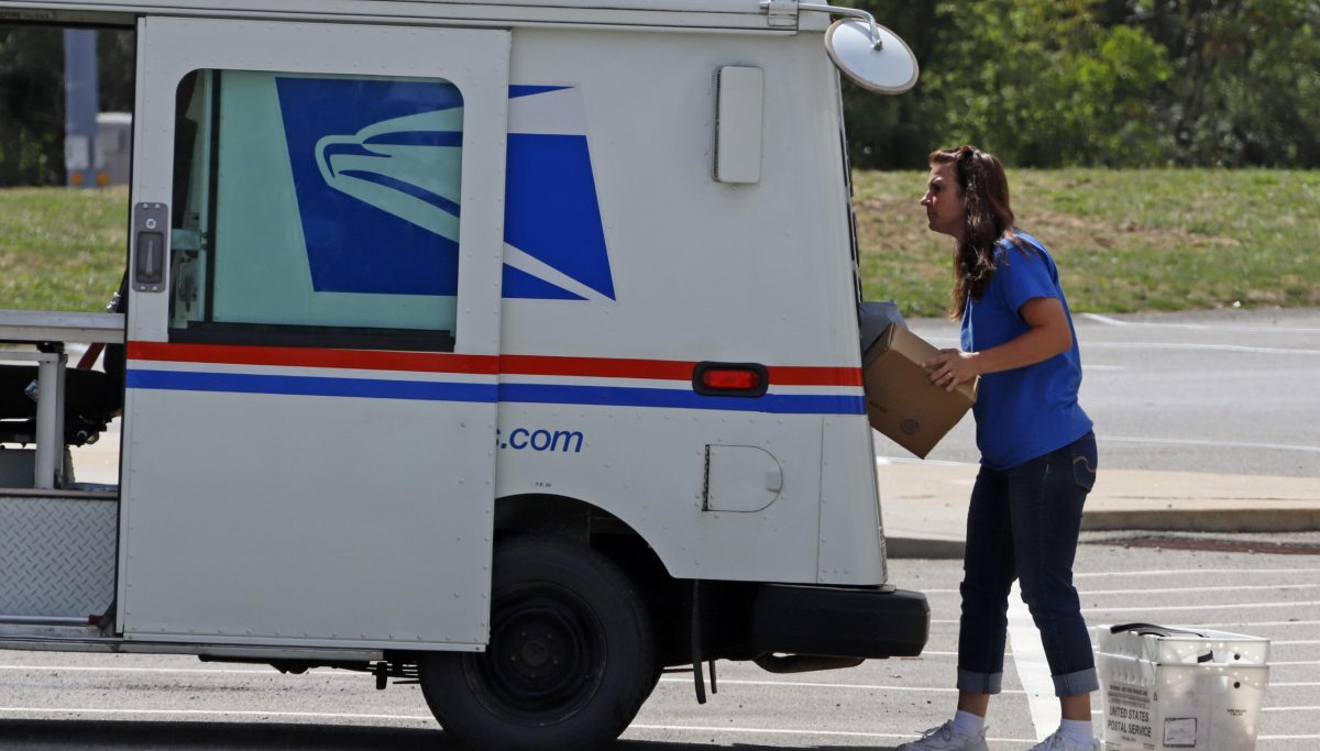 Robberies against mail carriers tripled since 2018: Report