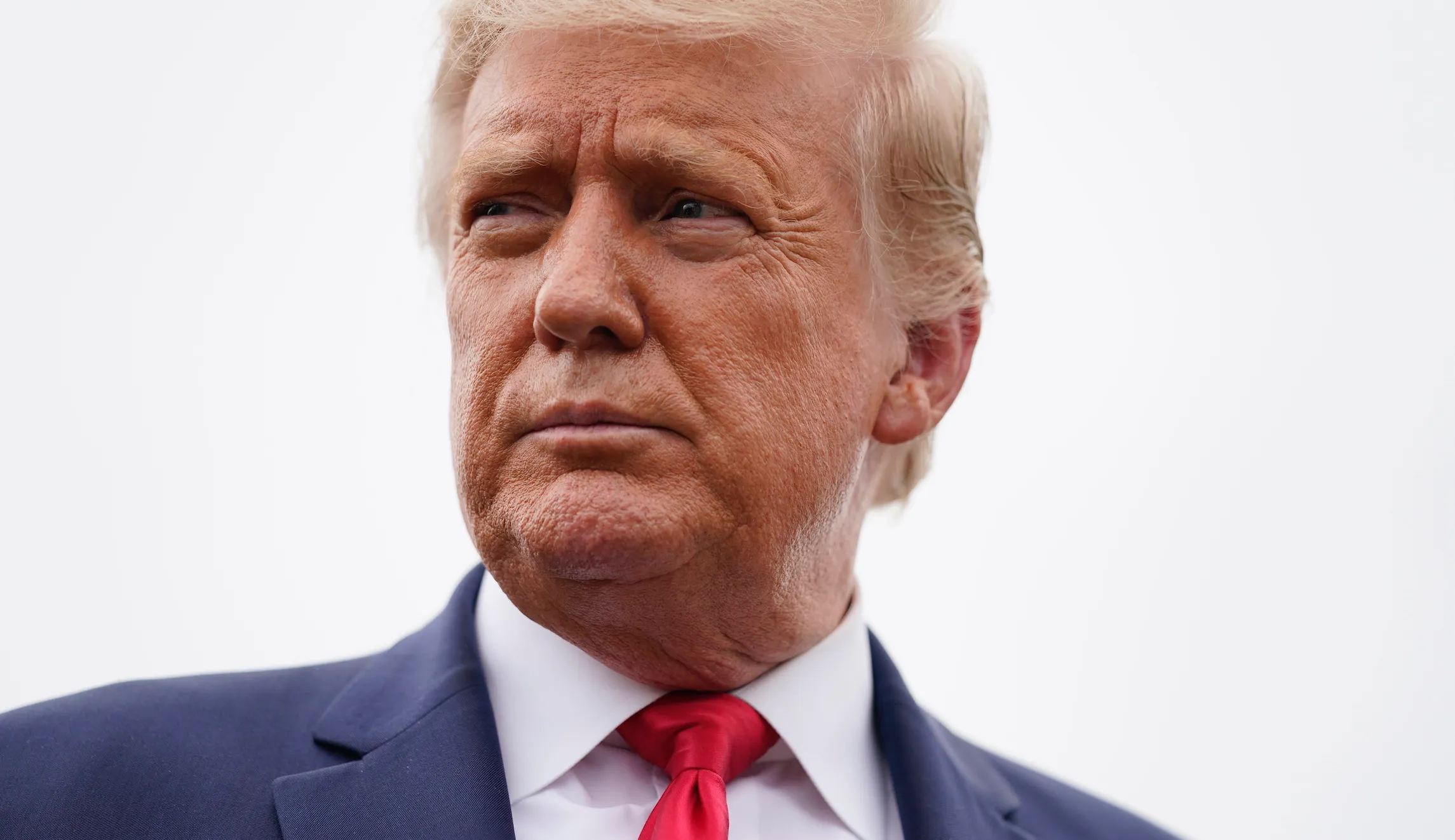Trump threatens to send in military troops if riots occur following an election victory