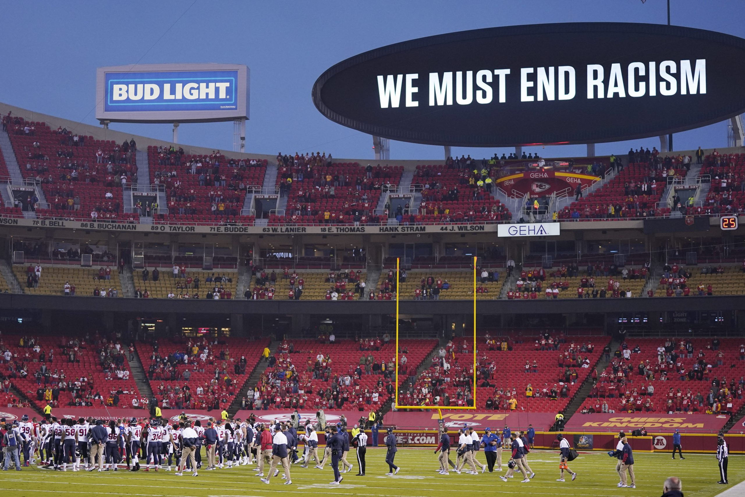 NFL learns the hard way: You can’t unify fans while protesting the national anthem