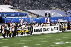 Pittsburgh Steelers kick off season by holding ‘Steelers Against Racism’ banner during national anthem