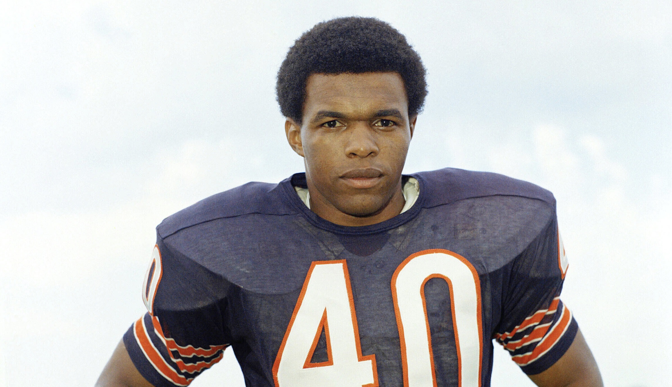 When you hit your knees tonight, ask God to love Gale Sayers