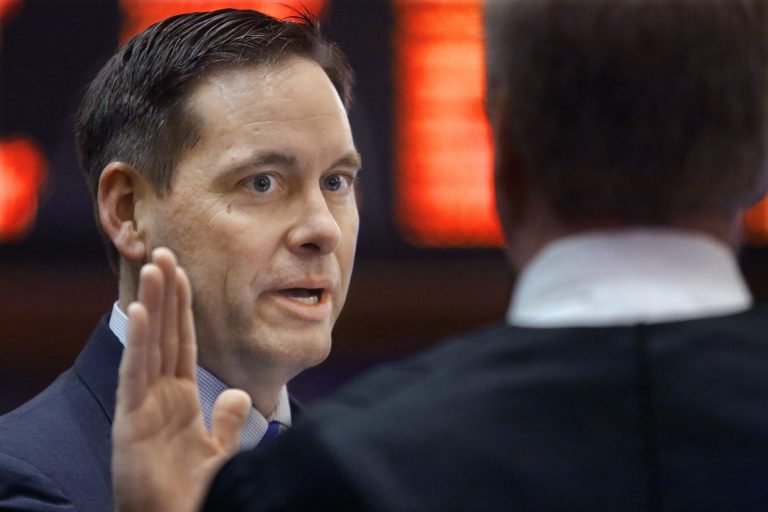 Illinois GOP pushes for citizen commission to redraw legislative maps