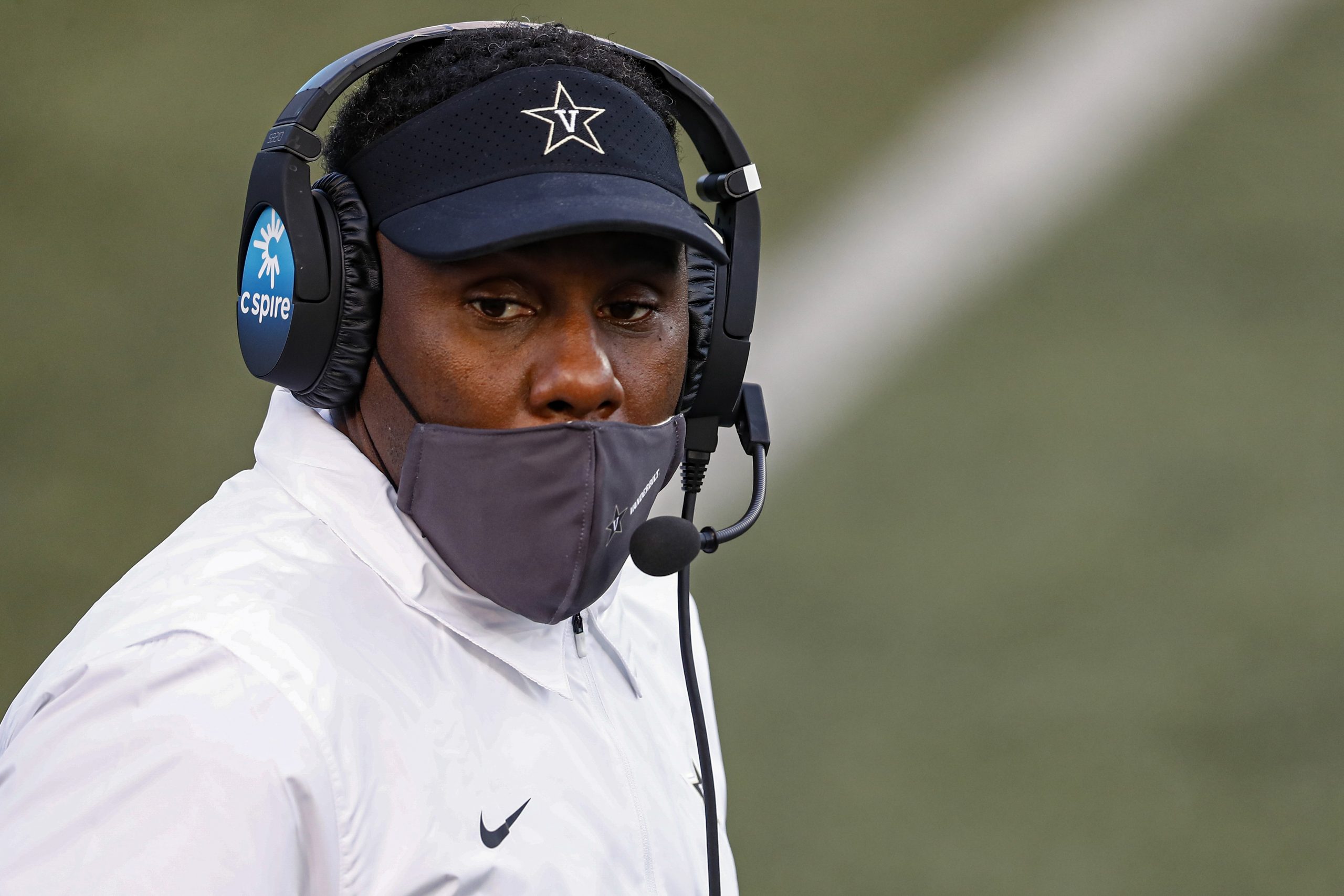 Vanderbilt football team considers women’s soccer team goalie for kicker